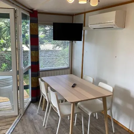 Mobil Avec Terrasse A - Api-1-52-612