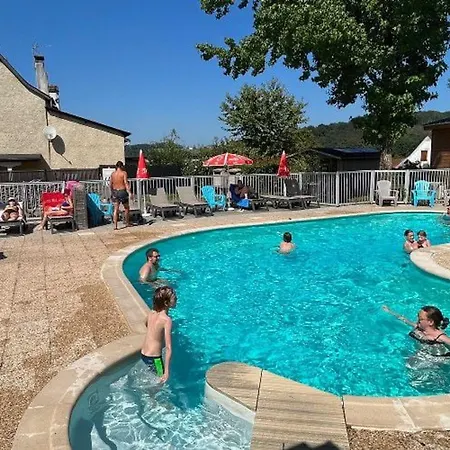 Mobil Avec Terrasse à - Api-1-52-612 Camping Gurmençon