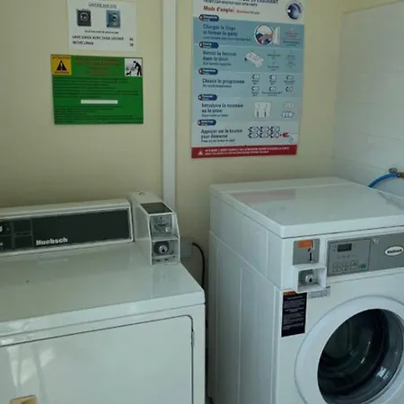 Mobil Avec Terrasse à - Api-1-52-612 Camping